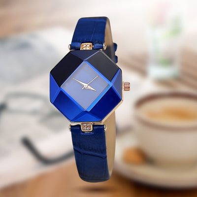 Crystal Leather Quartz Wristwatch