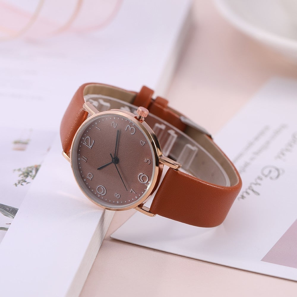 Women's Luxury Leather Band Watch